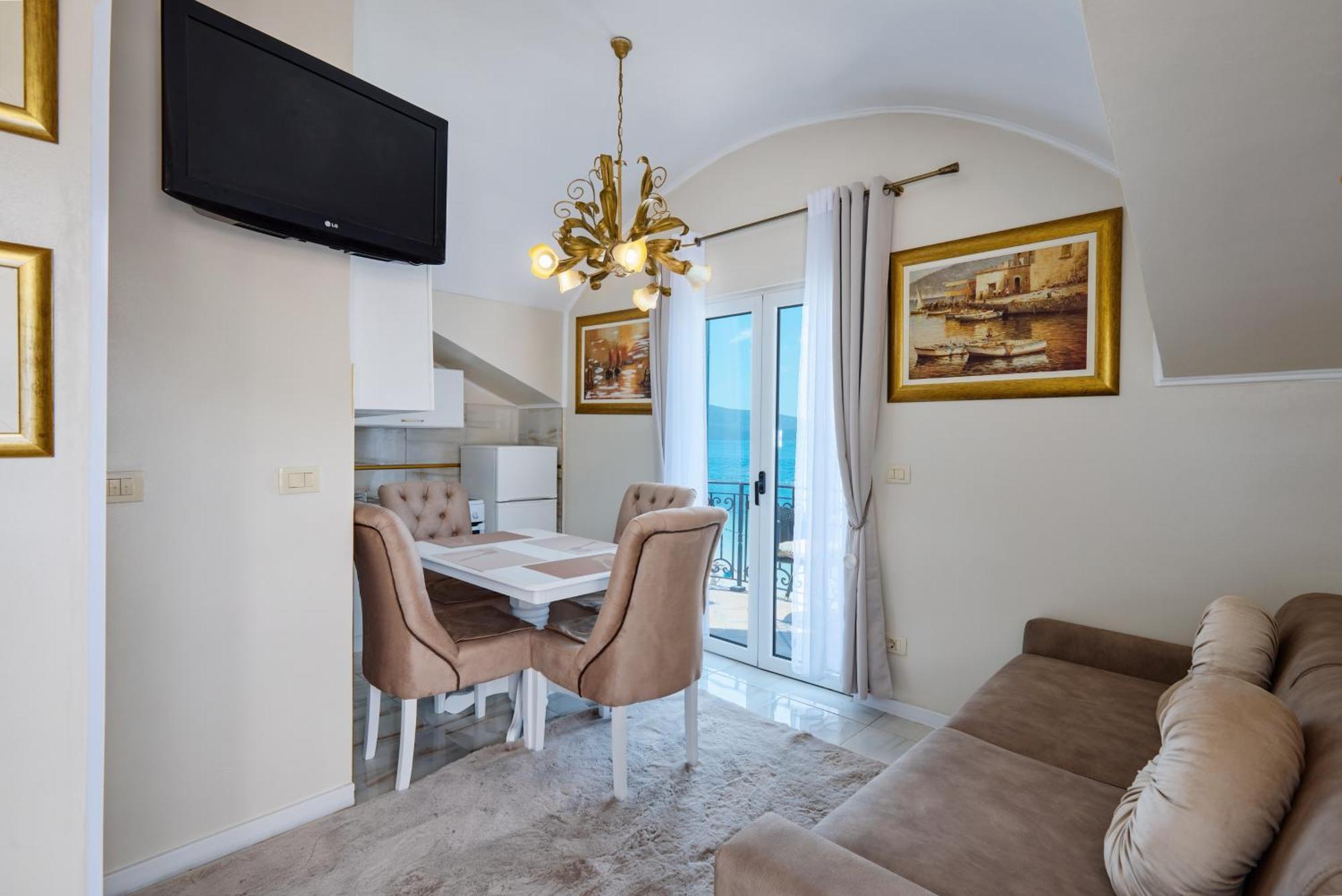 Apartment Villa Marija Tivat Dış mekan fotoğraf