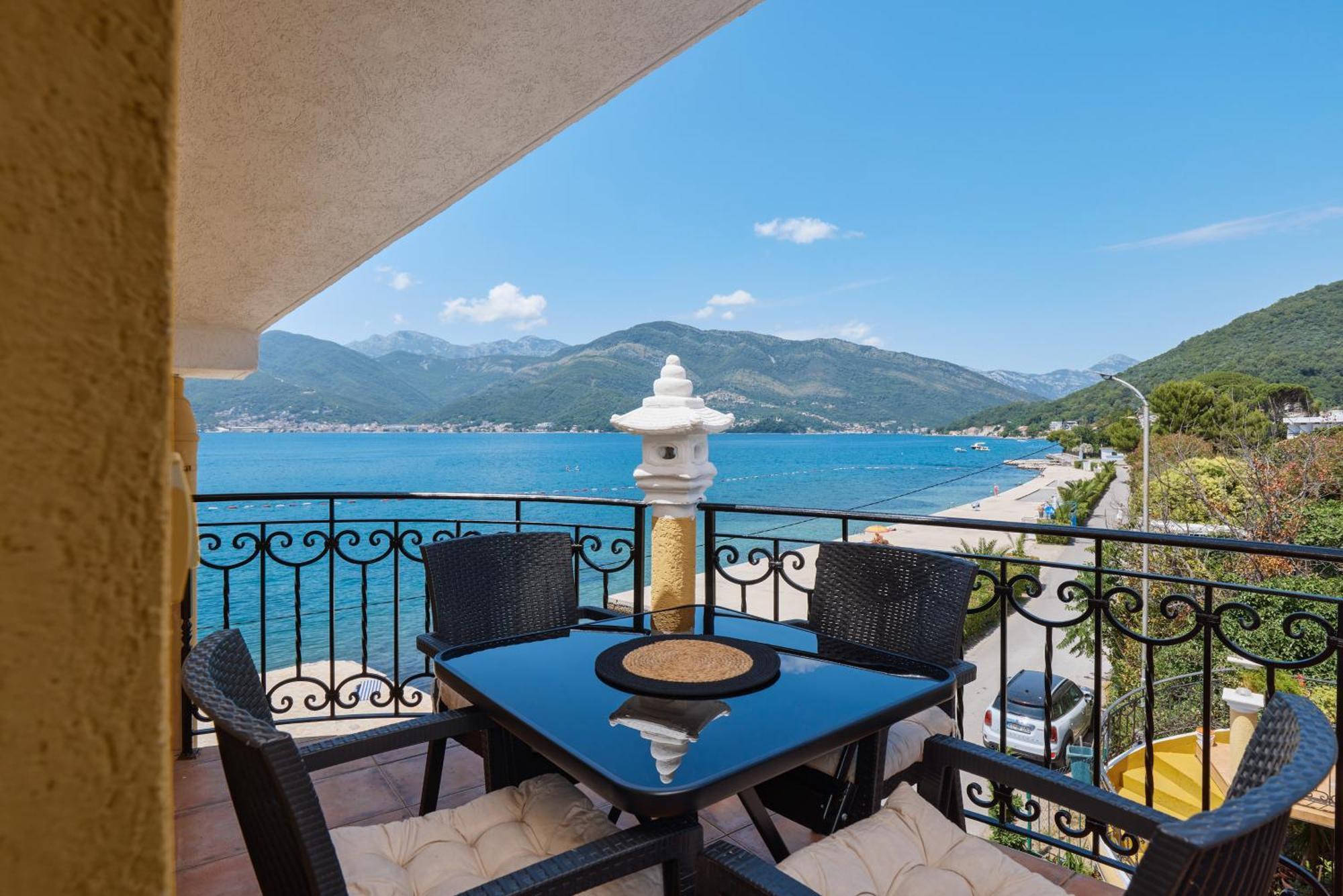 Apartment Villa Marija Tivat Dış mekan fotoğraf