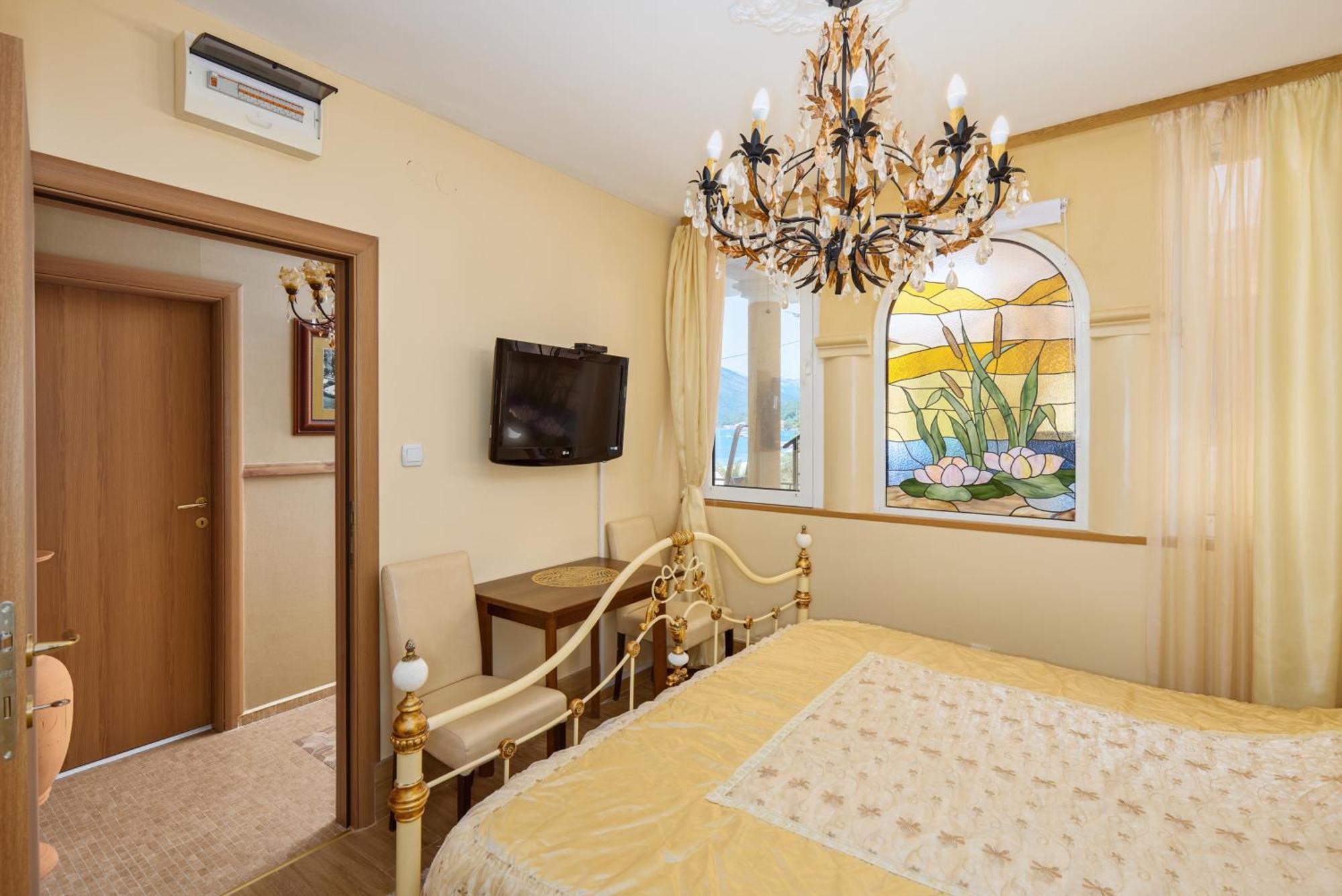 Apartment Villa Marija Tivat Dış mekan fotoğraf